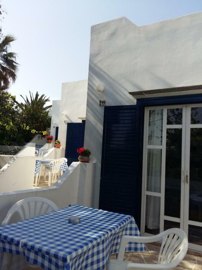Bungalows Ingrid Tolo Exterior photo